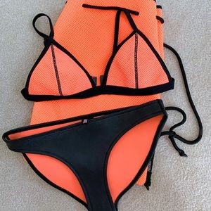 Original Triangl bikini! 🍊